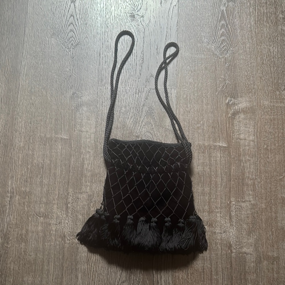 Elegant Black Tassel Crossbody Bag